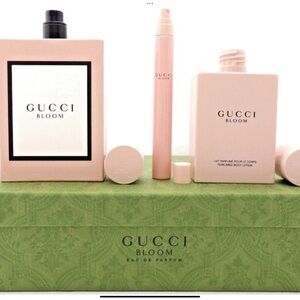 Gucci Bloom Beauty Set - Pink and Green